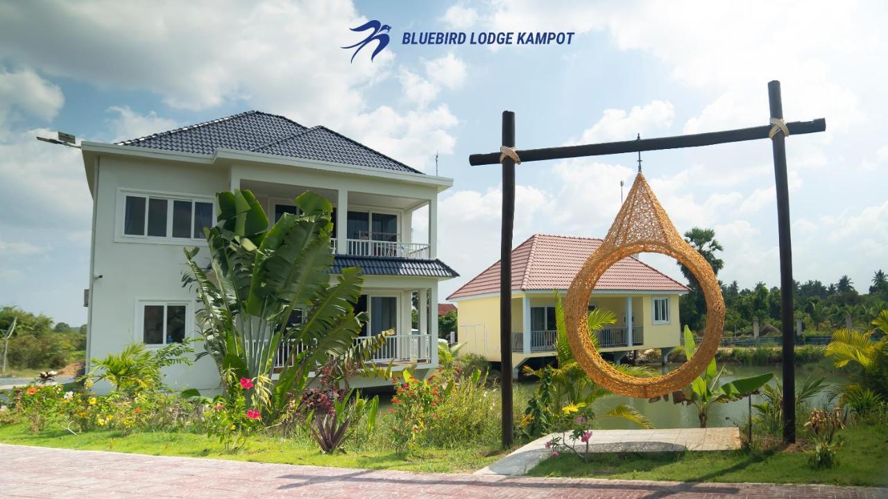 Bluebird Lodge 캄폿 외부 사진