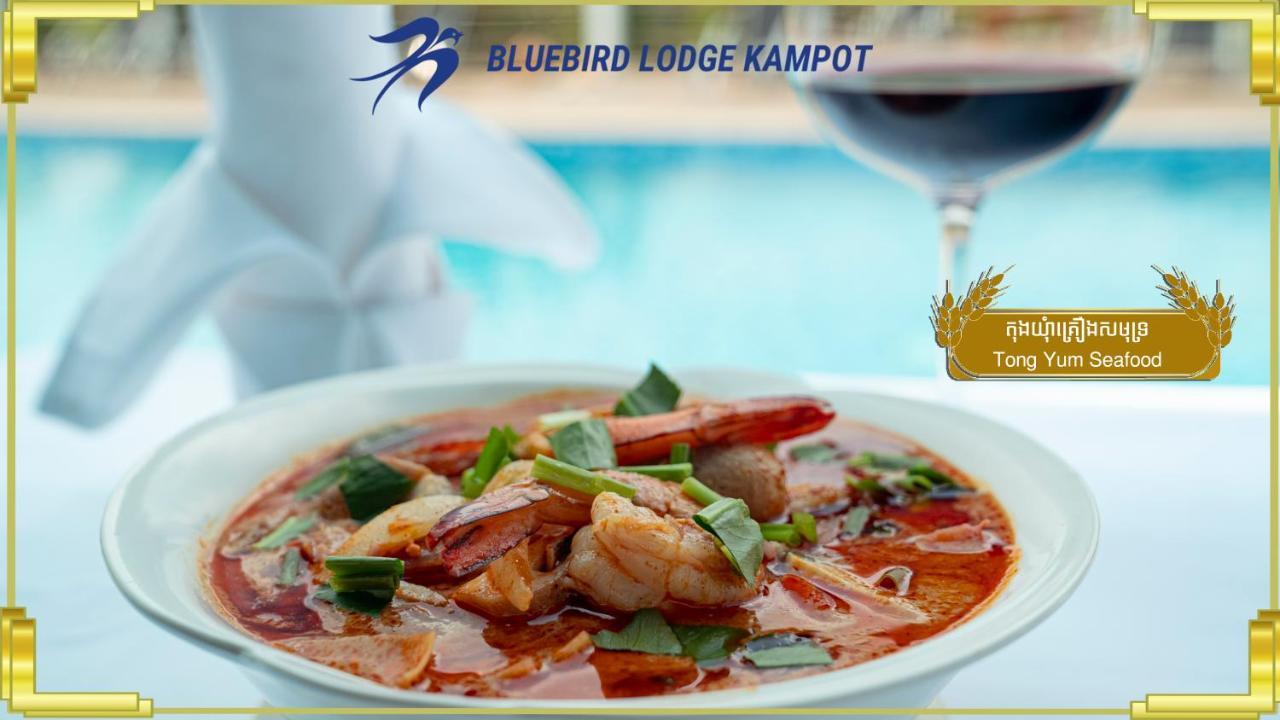 Bluebird Lodge 캄폿 외부 사진